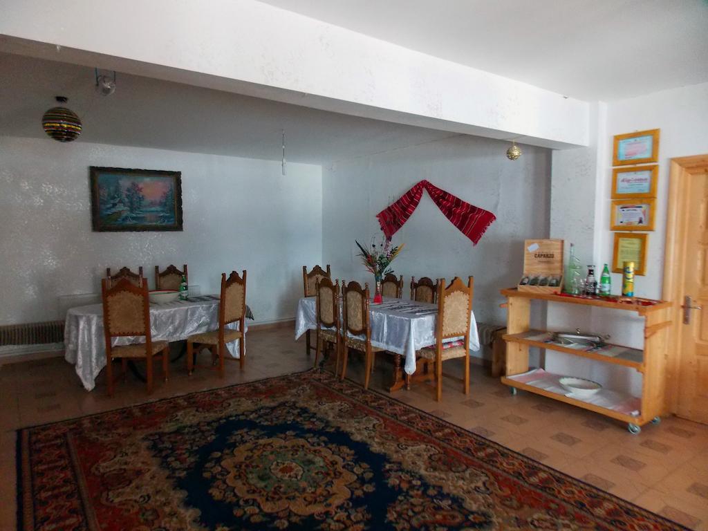 Poiana Teiului Pensiunea Paradiso מראה חיצוני תמונה